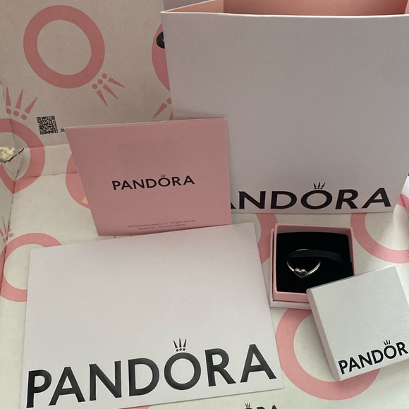 Authentic Pandora Promise Ring - Picture 1 of 3